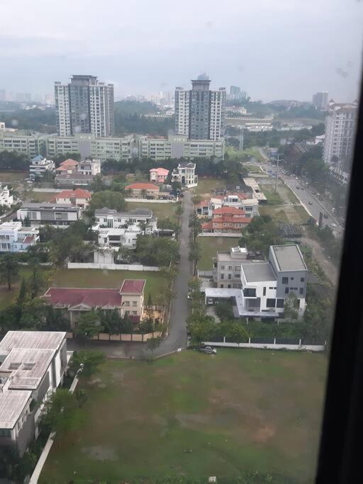 Cosy Arte Mont Kiara 1 Bedroom 300mbps Wi-fi Pangsapuri