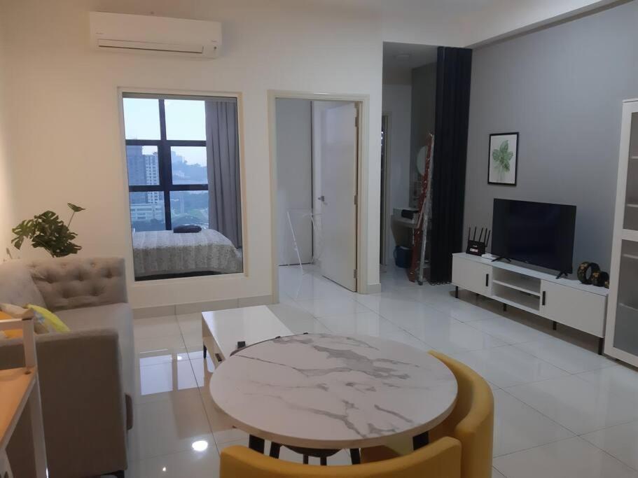 Cosy Arte Mont Kiara 1 Bedroom 300mbps Wi-fi * Kuala Lumpur